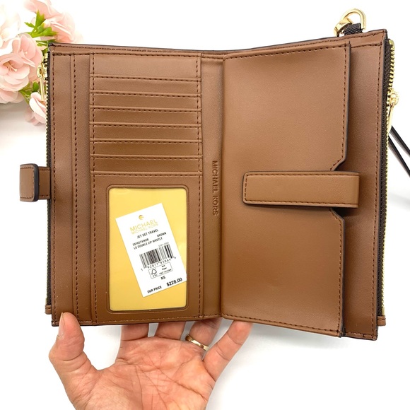 Michael Kors Jet Set Travel Double Zip Wristlet - Brown Signature / Luggage - Picture 10 of 11